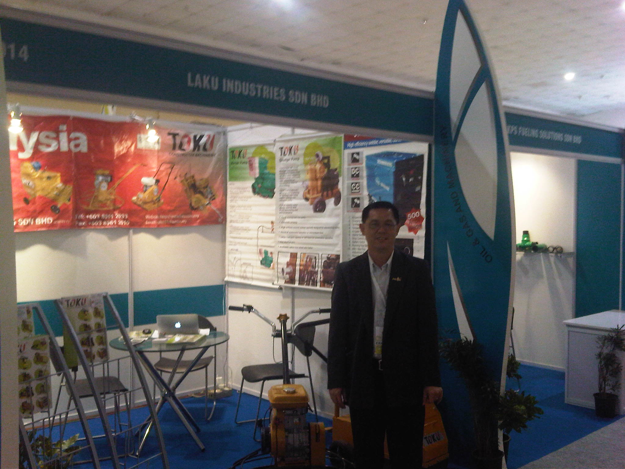 Laku's participation at Showcase Mumbai, India.